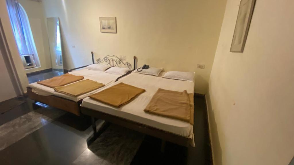 Anand Ritz Resort 마테란 외부 사진